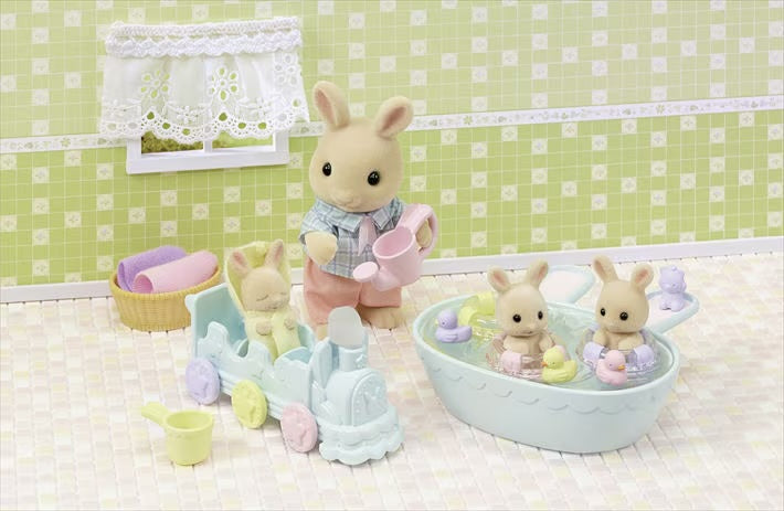 Triplets Baby Bathtime Set by Calico Critters