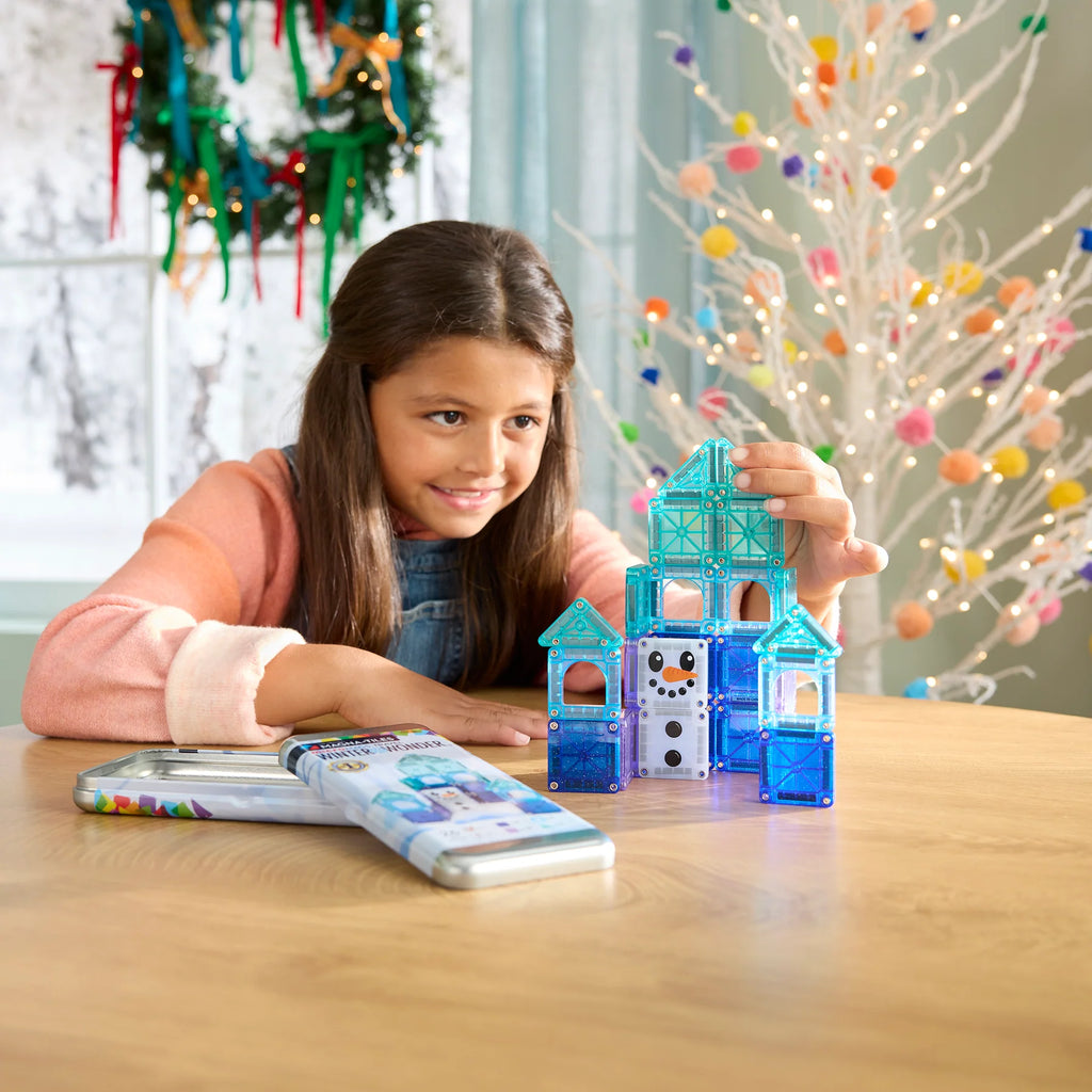 Winter Wonder Travel Set by Magna-Tiles