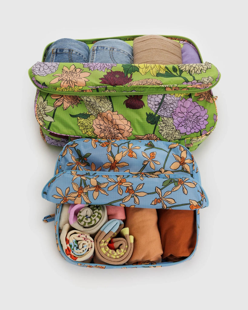 Large Packing Cubes (Garden Flowers) by Baggu