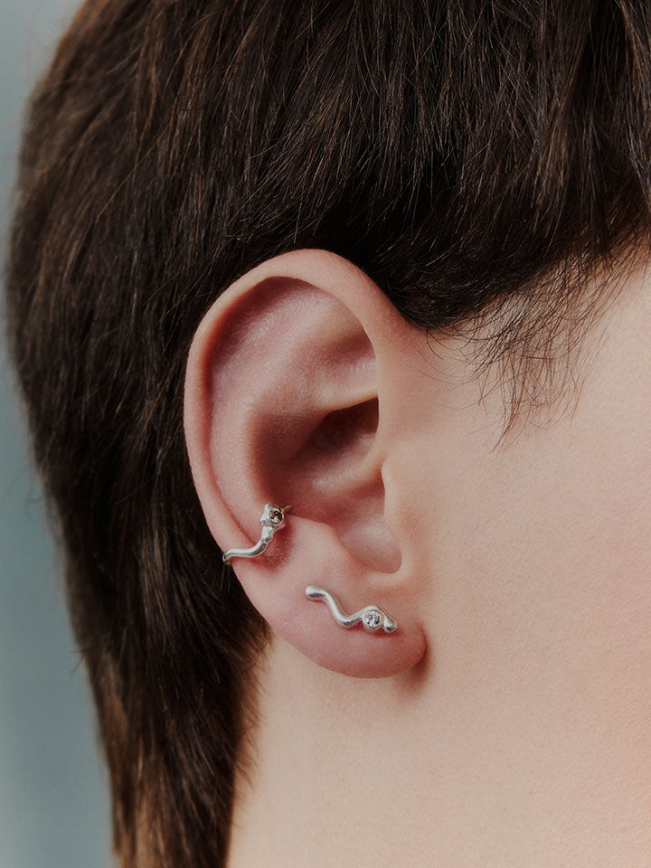 Silver Nora Crawler Earring by Maria Black