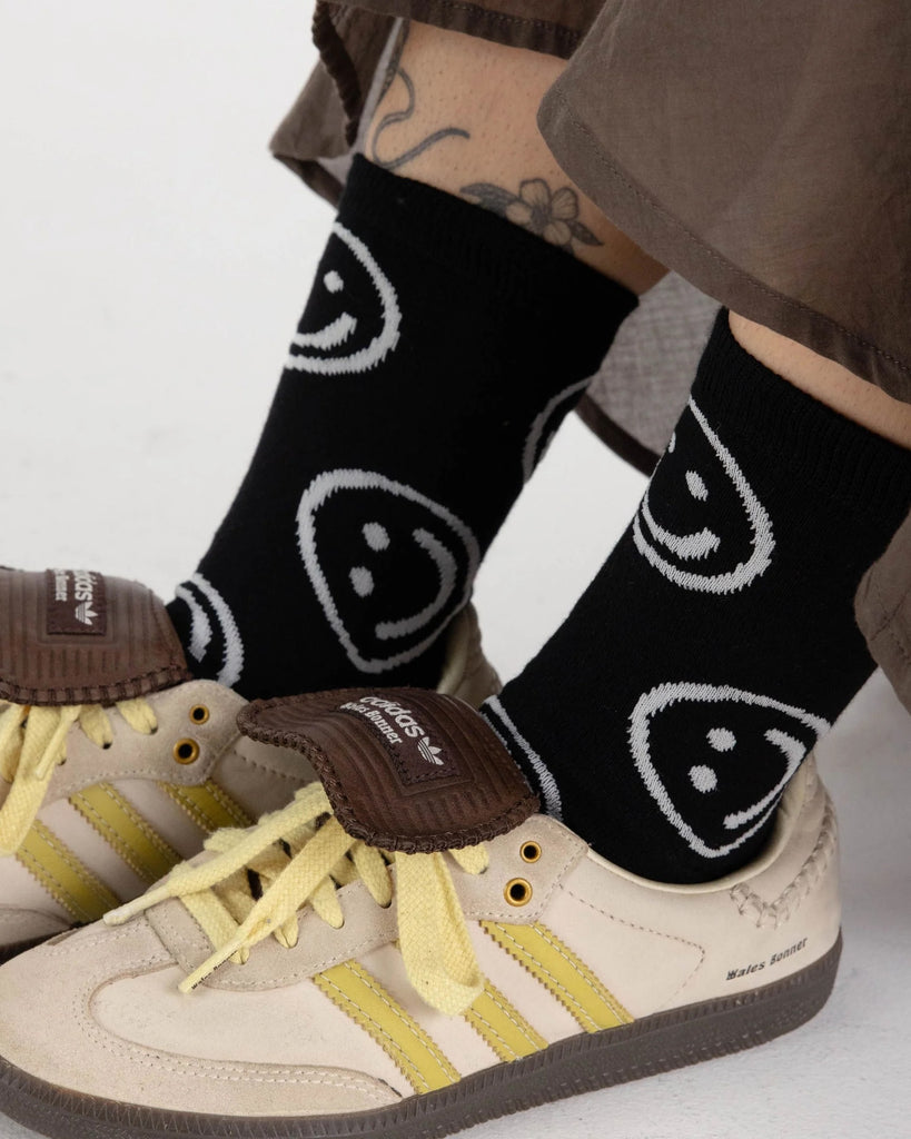 Crew Socks (Black Happy) by Baggu