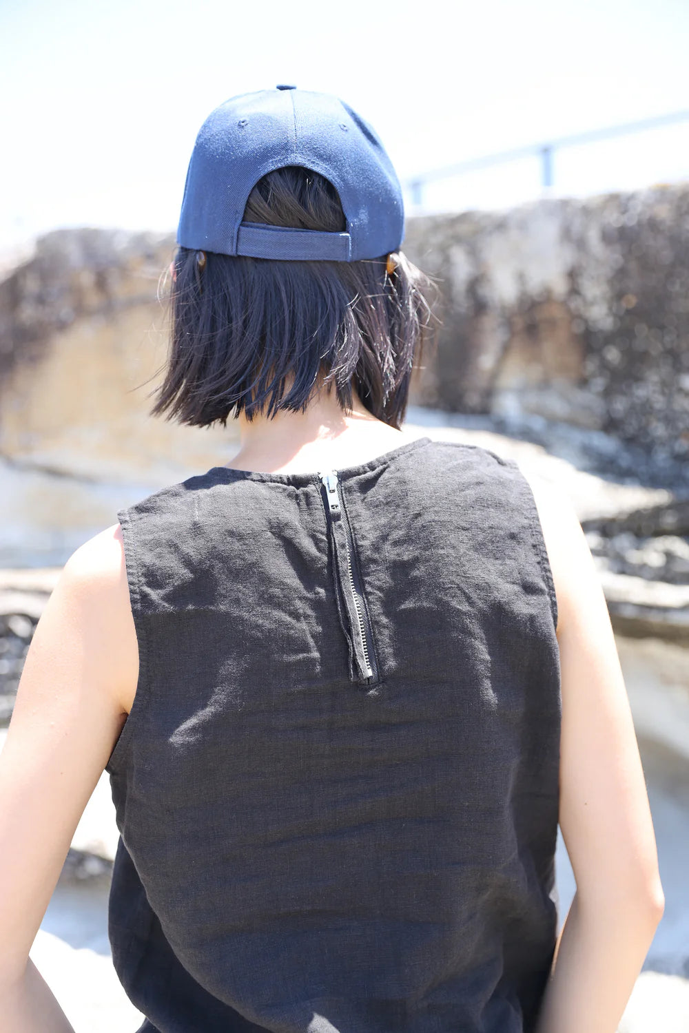 Basic Linen Vest (Black) | The Yo Store | Portland, OR