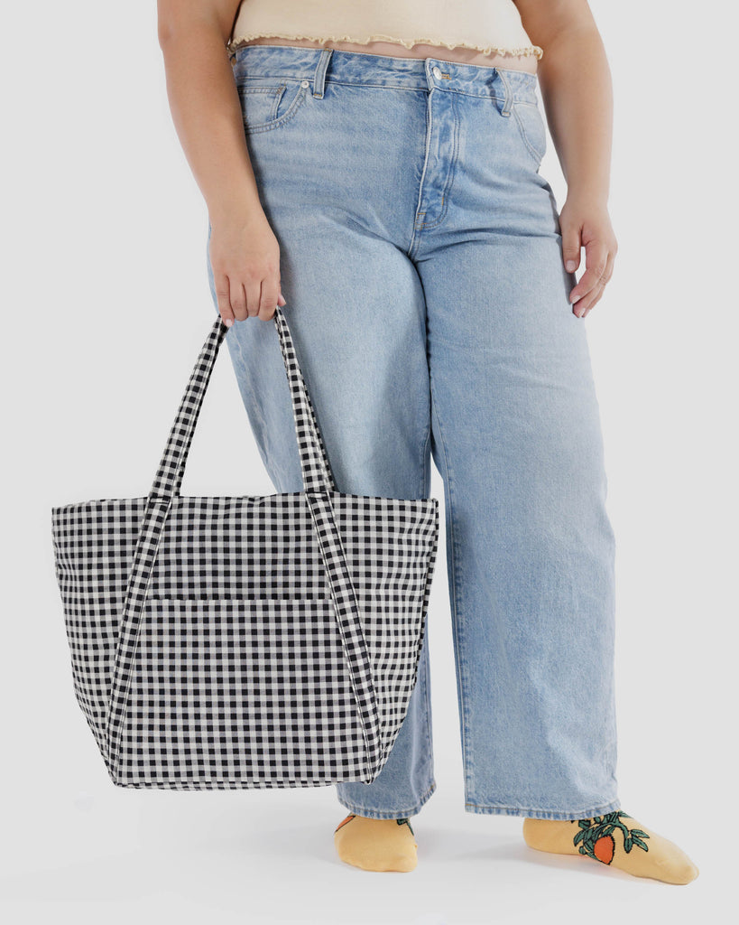 Cloud Bag (Black+White Gingham) by Baggu
