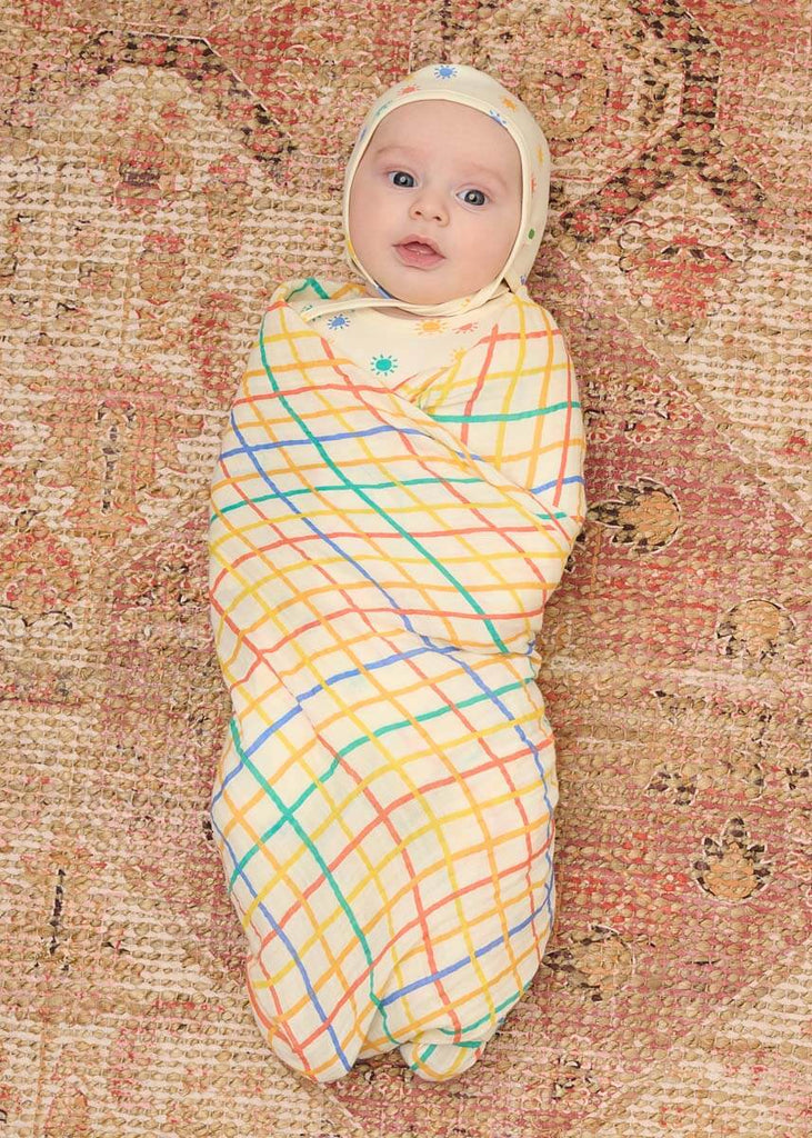 Muslin Swaddle (Rainbow Sunshine) by bonniemob
