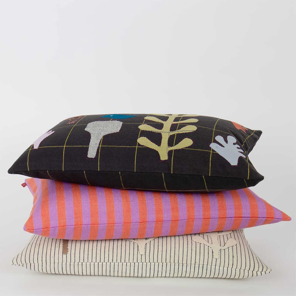 Small Rectangle Cushion Cover (Rosa Lila) by A World Of Craft