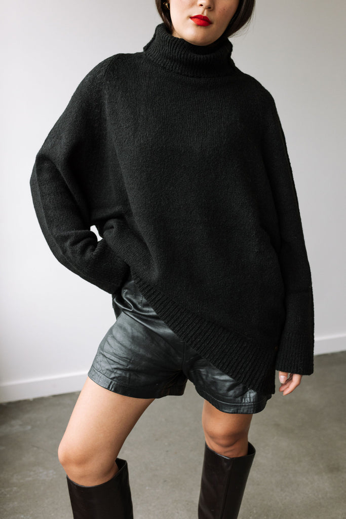 Alpaca and Wool Blend Sweater (Black) by ottod'Ame