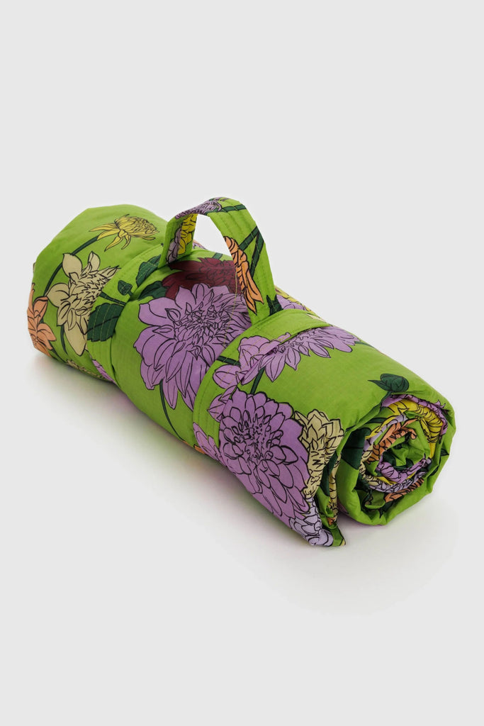 Puffy Picnic Blanket (Dahlia) by Baggu