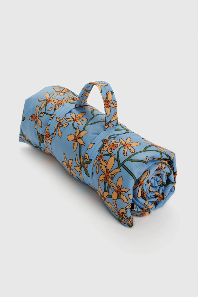 Puffy Picnic Blanket (Orchid) by Baggu