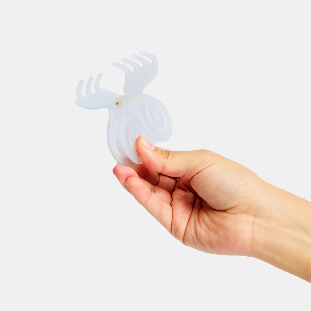 Butterfly Claw (Clear White) by The Yo Store