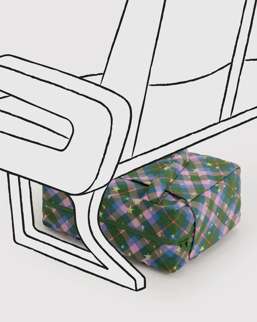Small Cloud Carry On (Green Star Plaid) by Baggu