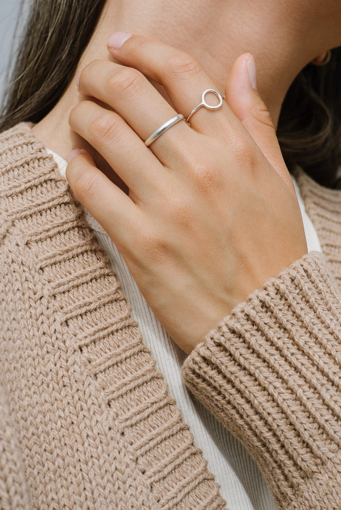 Dune Thin Band (Silver) by Kara Yoo