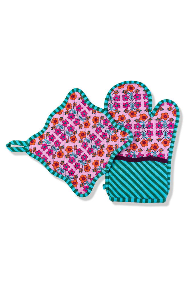 Pot Holder & Oven Mitt (Light Pink) by Furbish Studio