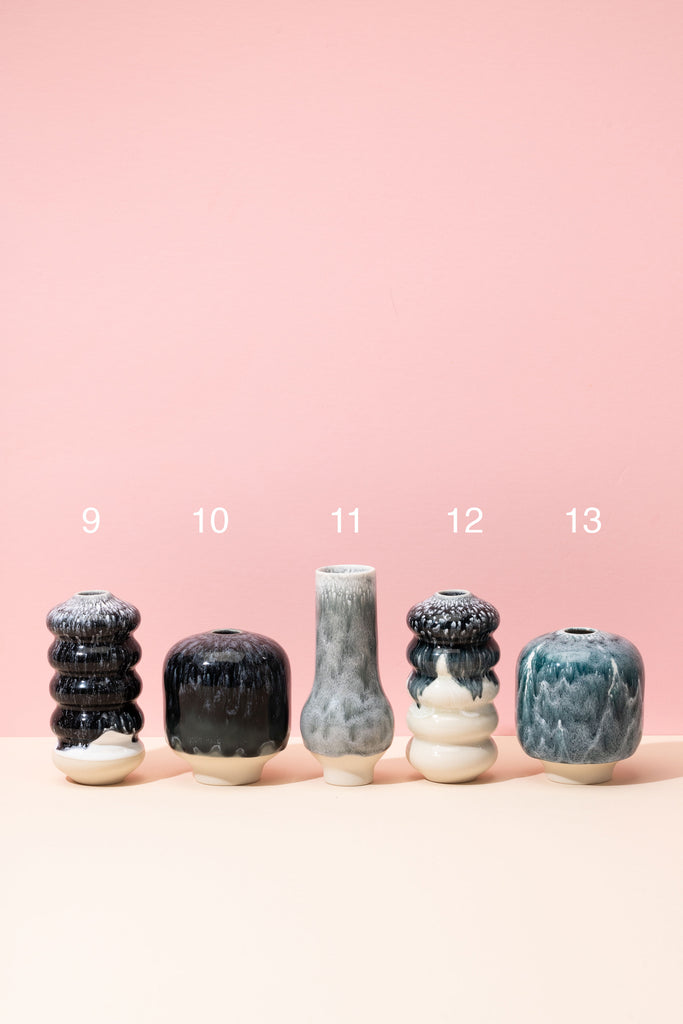 Small Hana Vase (No. 9-13)