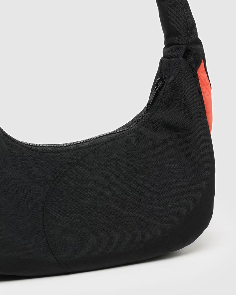 Swan Bag (Black) by Baggu