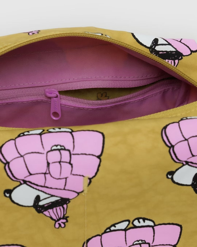 Dopp Kit (Puffer Snoopy Pink) by Baggu