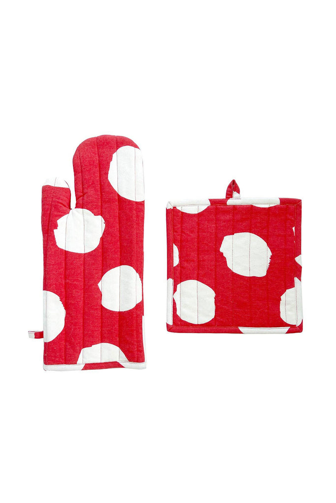 Oven Mitt & Potholder Set (Dot Red) by The Yo Store