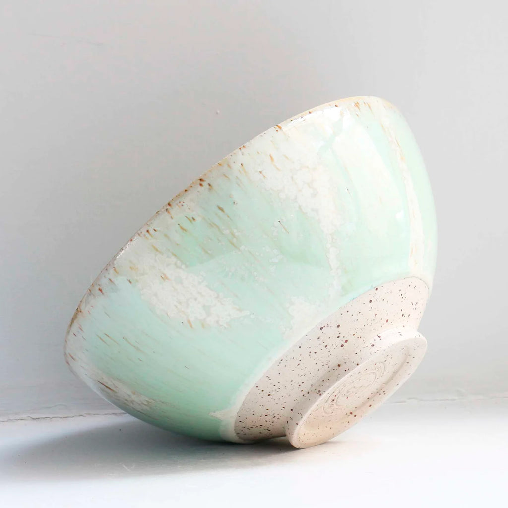 Spring Bowl (Whispy Mint Crystal) by Studio Arhoj