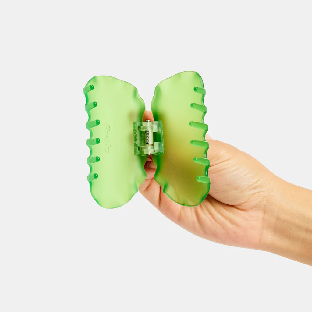 Suki Claw (Green Ruffle) by The Yo Store